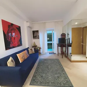 In Mc Center, 5min Walk To Casino & The Port And 1min From Underground Train Station Monte-Carlo